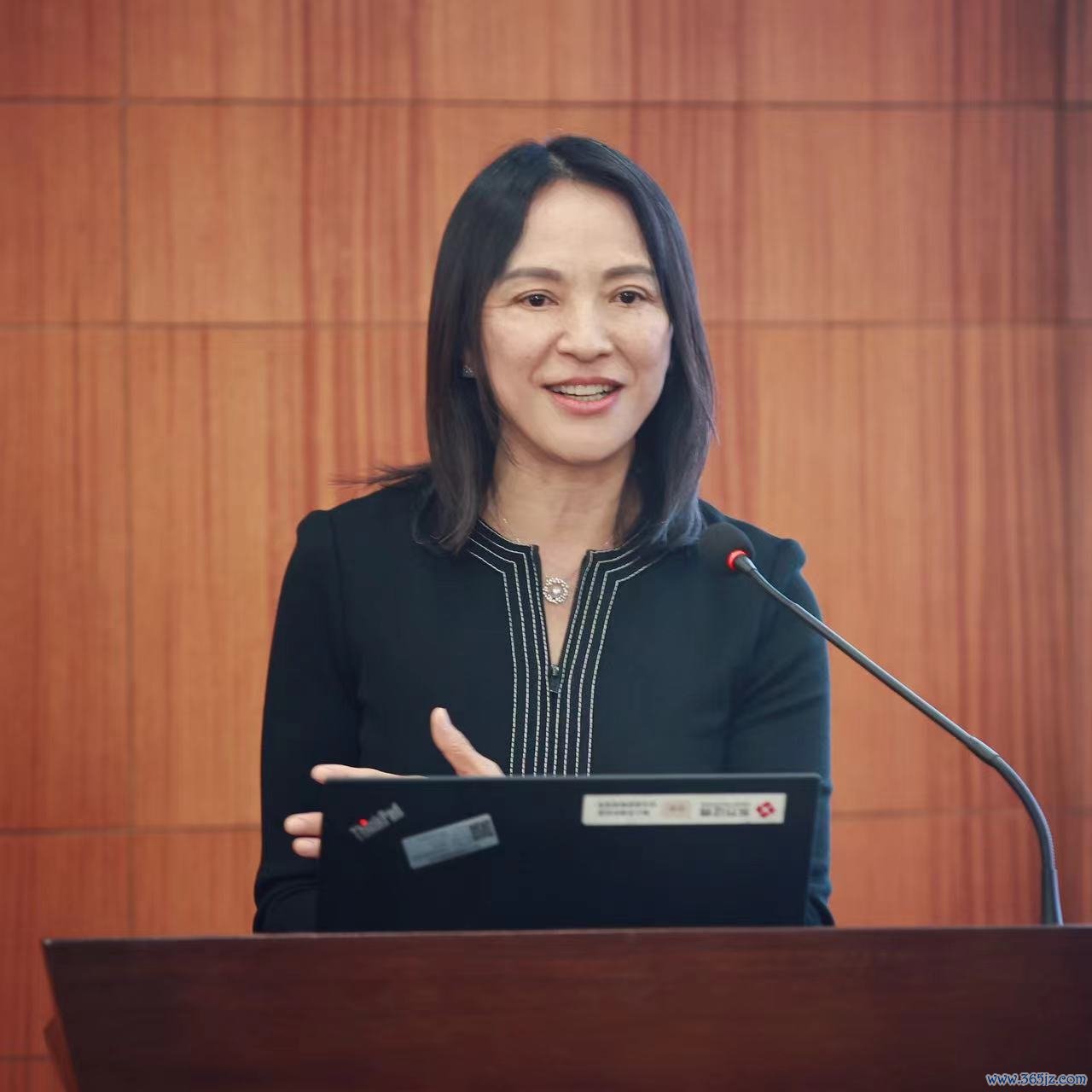 东方证券副总裁徐海宁